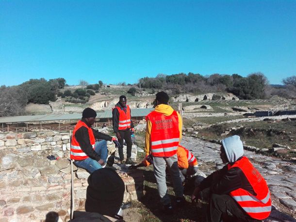 Volontariato al parco archeologico di Roselle 